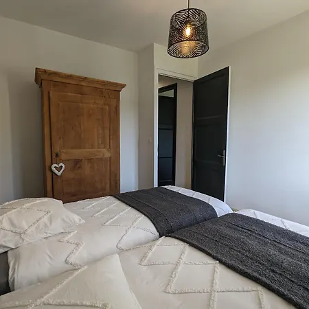 בית נופש Maison Renovee Avec Piscine, Parc Arbore Et Proche De La Gare A - Fr-1-582-469
