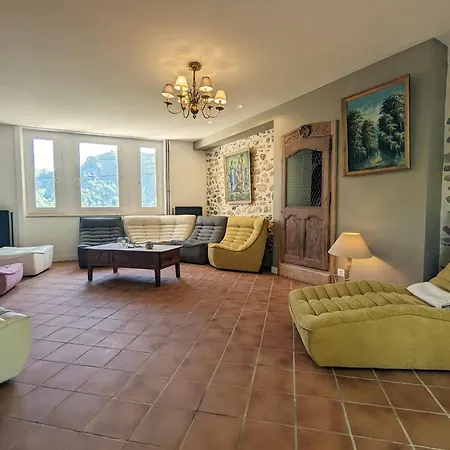 Maison Rénovée Avec Piscine, Parc Arboré Et Proche De La Gare à Chamalières-sur-loire - Fr-1-582-469 Hébergement de vacances *