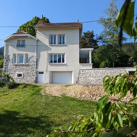 Maison Rénovée Avec Piscine, Parc Arboré Et Proche De La Gare à Chamalières-sur-loire - Fr-1-582-469 Chamalières-sur-Loir