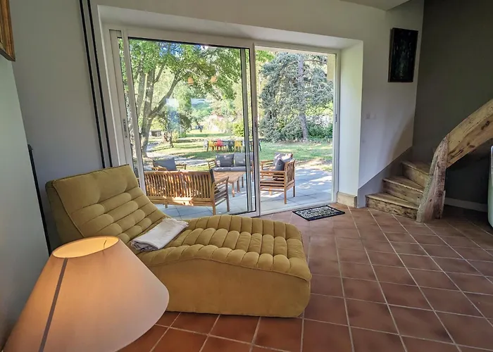 Maison Rénovée Avec Piscine, Parc Arboré Et Proche De La Gare à Chamalières-sur-loire - Fr-1-582-469 Hébergement de vacances *